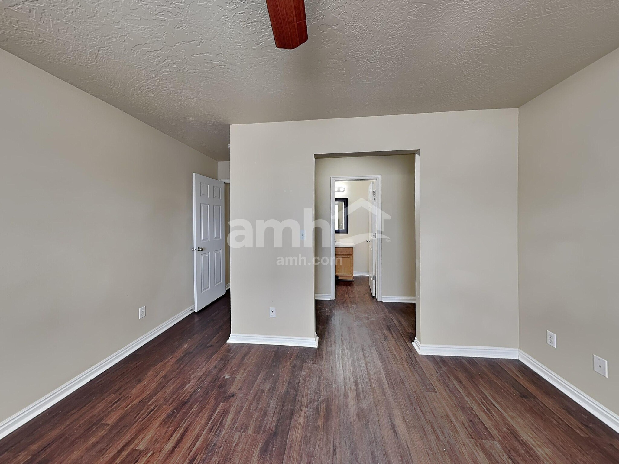 Building Photo - 7801 Ash Point Cir