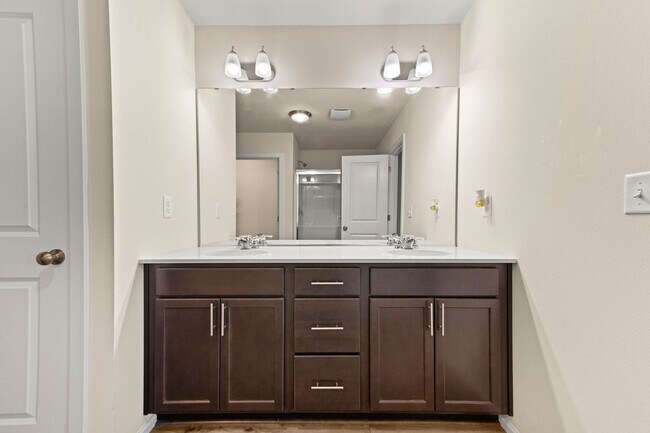 Building Photo - 15204 Prescott Lp SE