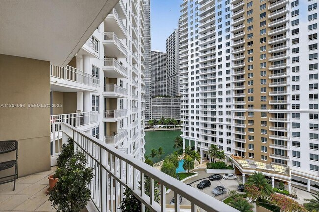 Building Photo - 701 Brickell Key Blvd