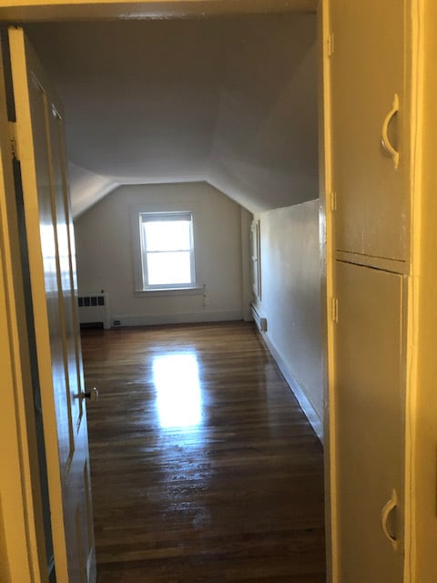 Unit 6 second Bedroom - 5 Concord Ct