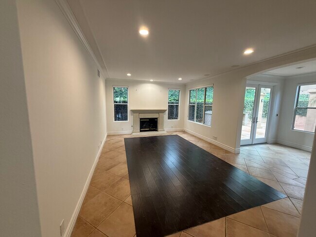 Building Photo - 7431 Dorie Dr