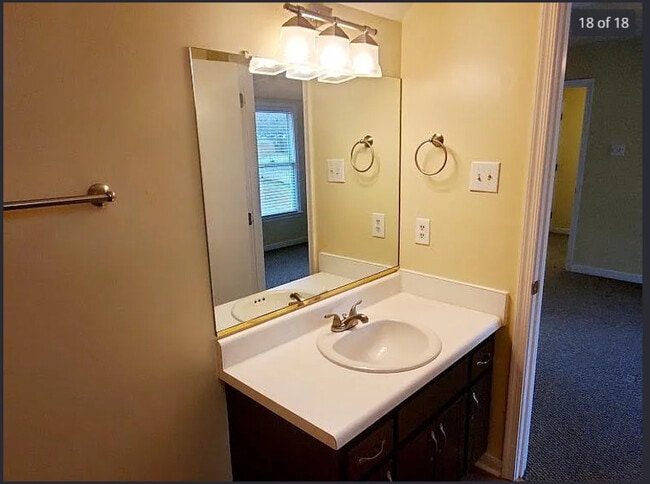 Building Photo - 5492 Muzzle Ct