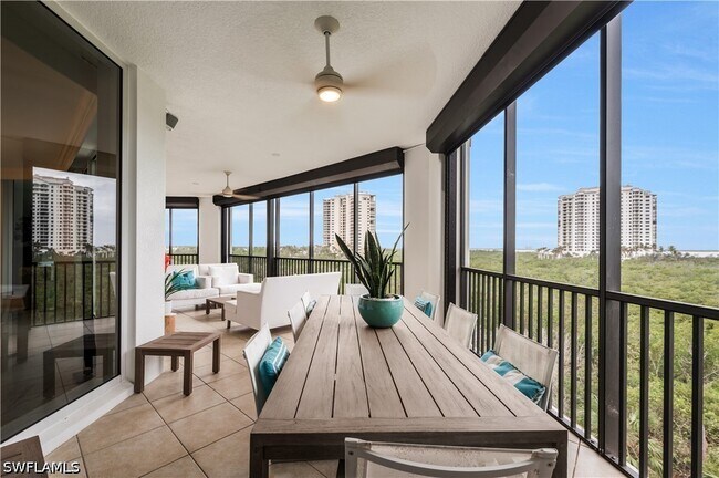 Building Photo - 24031 Via Castella Dr