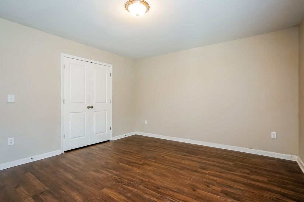 Building Photo - 21 Relict Dr