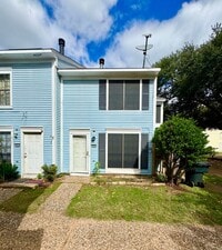 Building Photo - Cobblestone Condo Rental Available