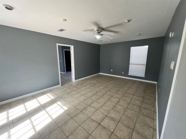 Building Photo - 14003 Hollow Pines Ct