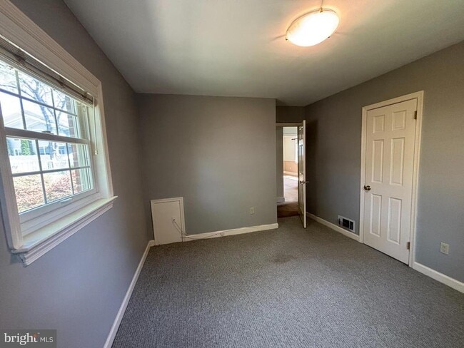 Building Photo - 6413 29th St N