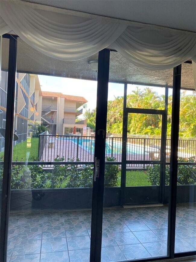 Building Photo - 2500 Coral Springs Dr