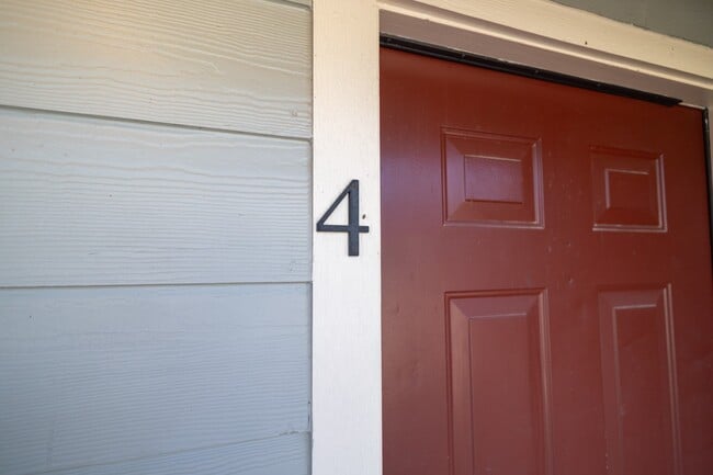 Building Photo - 1315 Alliance St