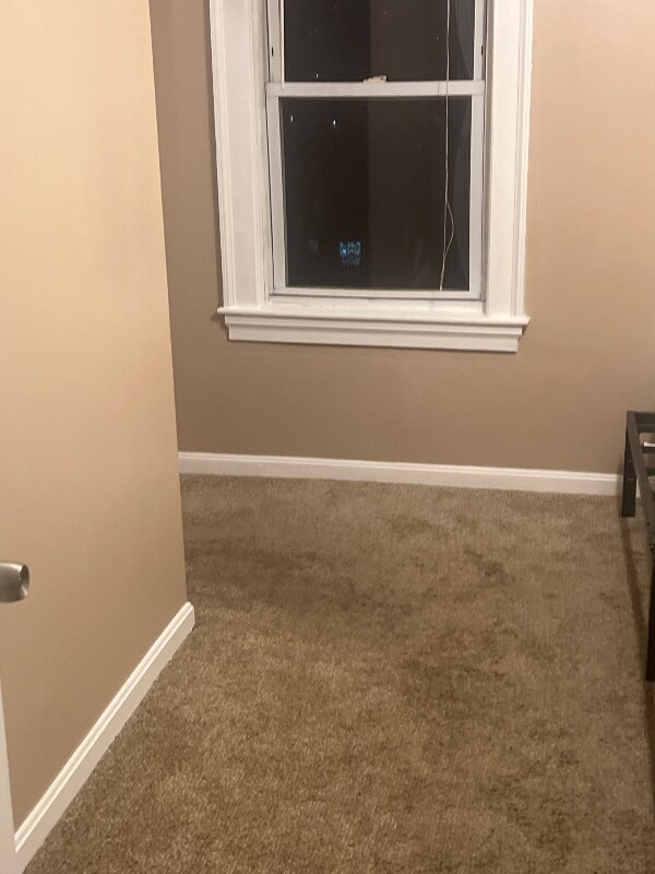 Building Photo - 10 Osgood Ave