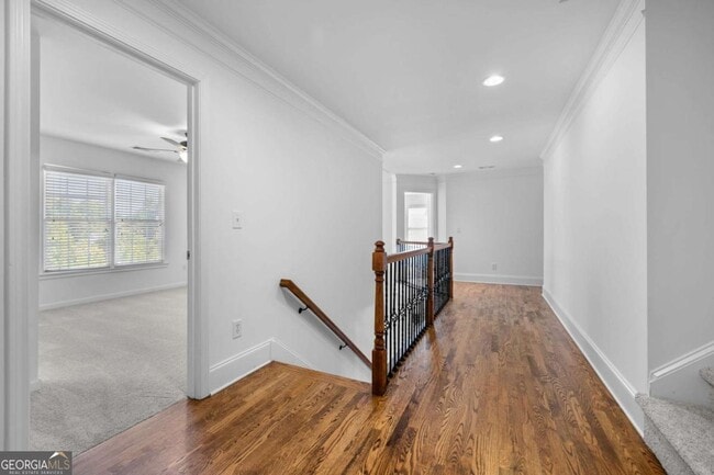 Building Photo - 1475 Boomer Cir