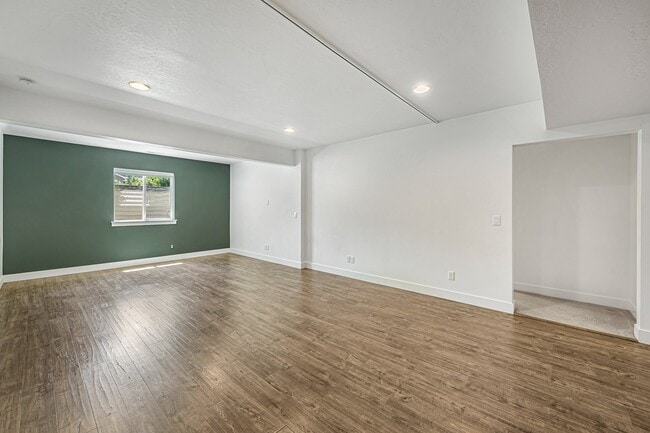 Building Photo - 1203 W Appaloosa Ln