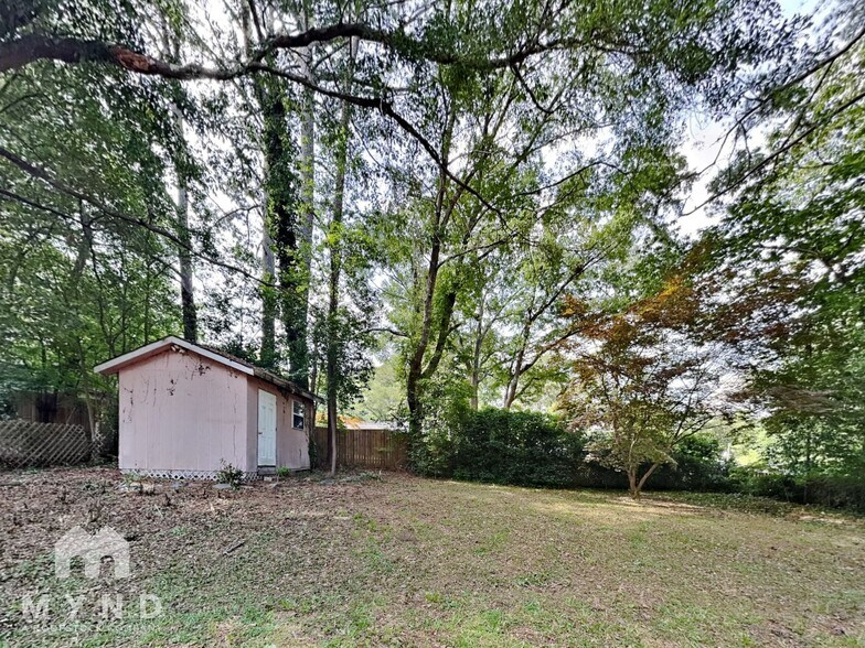 Building Photo - 668 Scott Cir