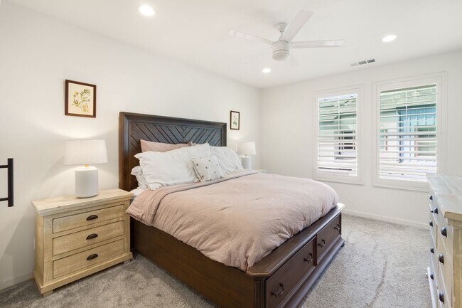 Building Photo - 122 Red Brick Dr