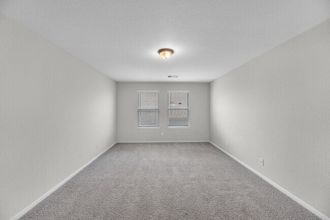 Building Photo - 24430 Piney Harbor Ln