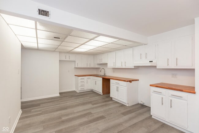 Building Photo - 2249 Silver Maple Ct