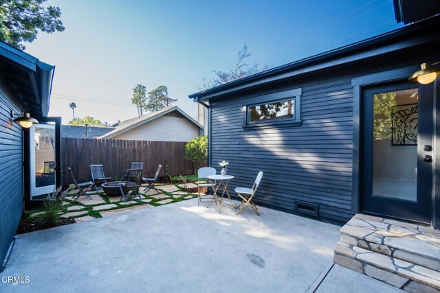 Building Photo - 5163 Highland View Ave