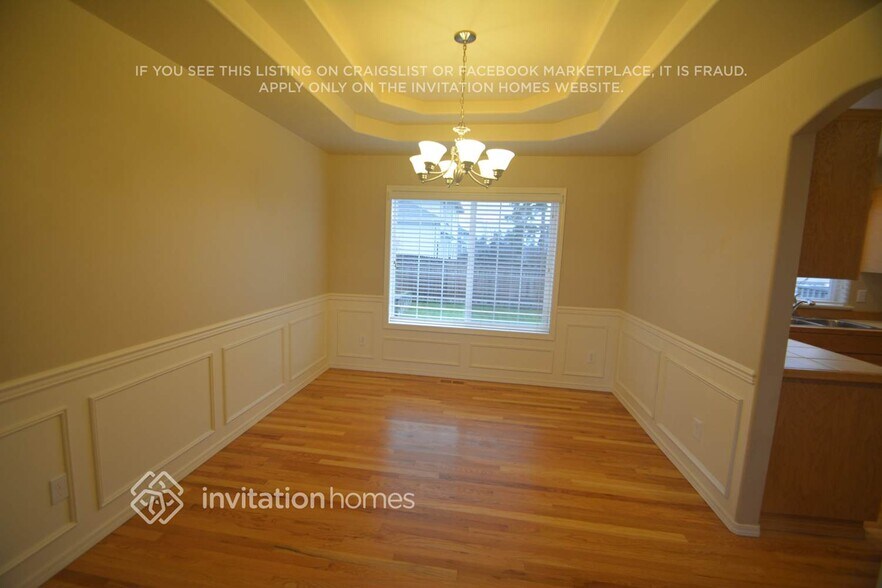 Building Photo - 5806 79th Ave NE