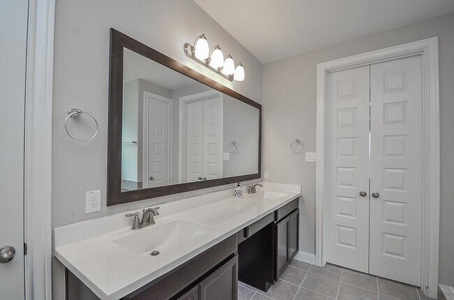 Building Photo - 26930 Soapstone Terrace Ln
