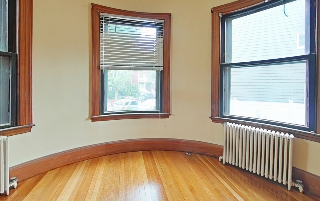 Building Photo - 22 Grand View Ave