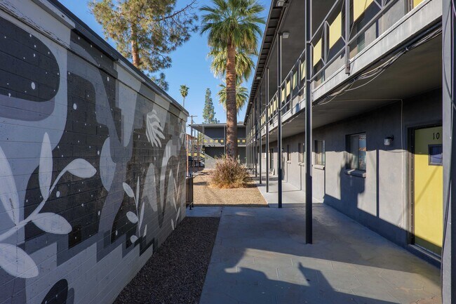 Building Photo - Broadway Apartments