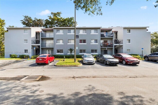 Building Photo - 1133 Benoist Farms Rd