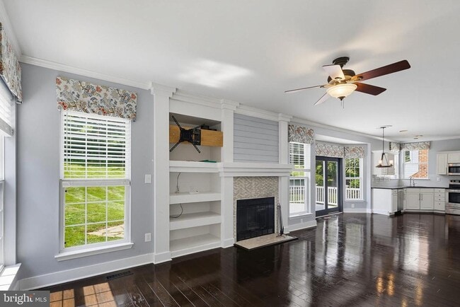 Building Photo - 6505 Autumn Wind Cir