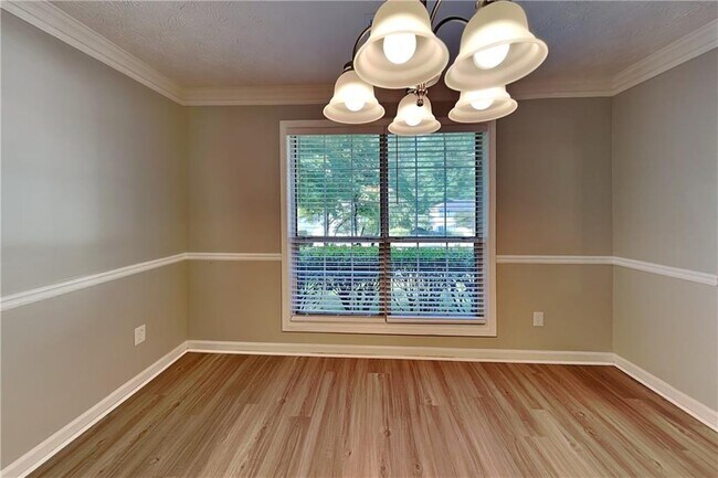 Building Photo - 1254 Parkwood Chase NW