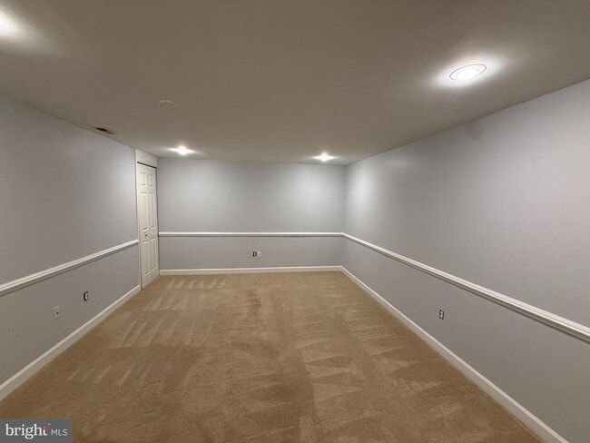 Building Photo - 105 Knollwood Ct