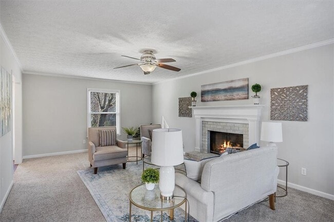 Building Photo - 4508 Pine Hill Terrace NE