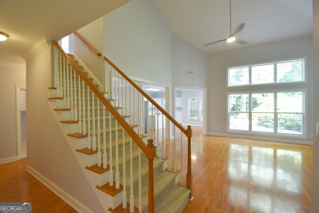 Building Photo - 204 Lenox Dr