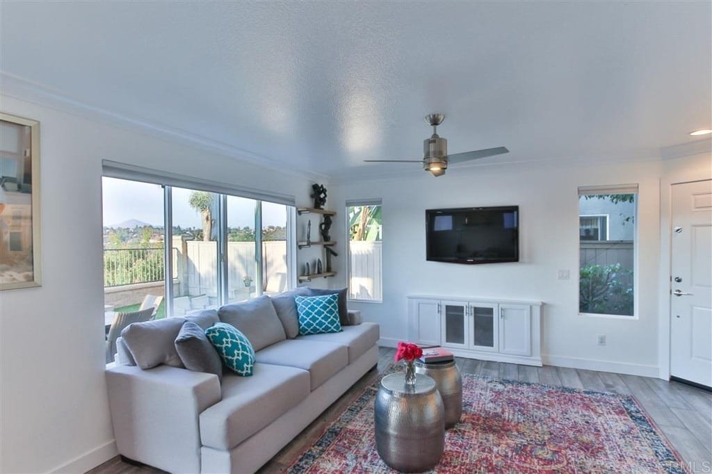 Living Room - 813 Caminito Nogales