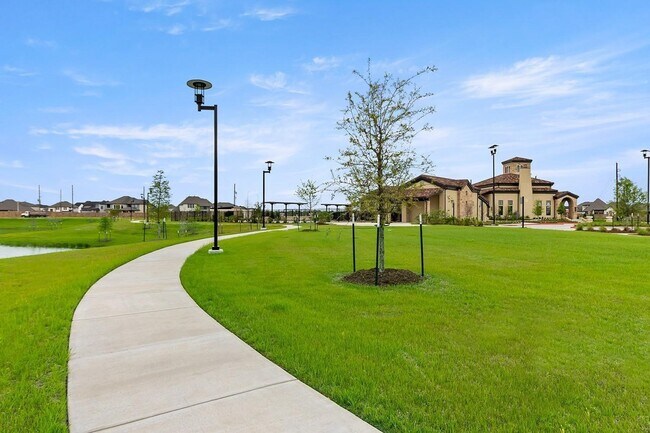Building Photo - 13806 Friarstone Pointe Dr