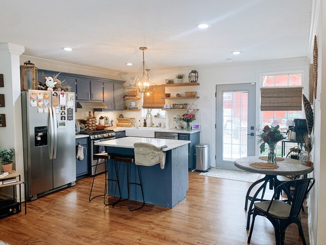 Building Photo - 178 Westwood Cir