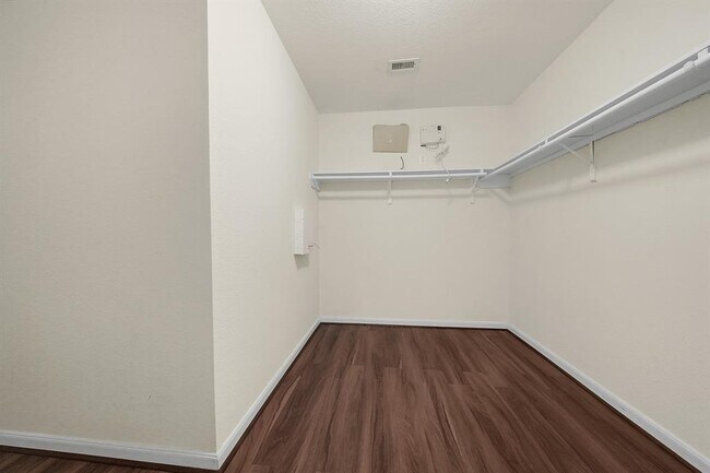 Building Photo - 20703 Cypress Post Dr