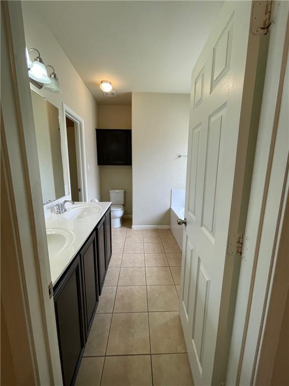 Building Photo - 1704 Rockland Dr