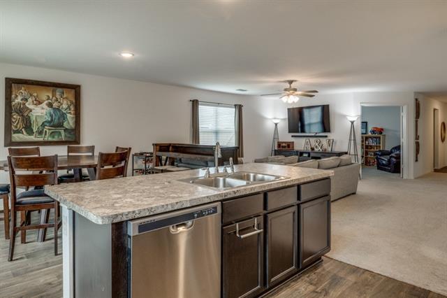 Building Photo - 600 Mayfield Dr