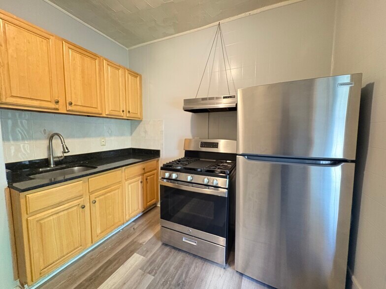 111 Baldwin 3 - 110 Baldwin Ave