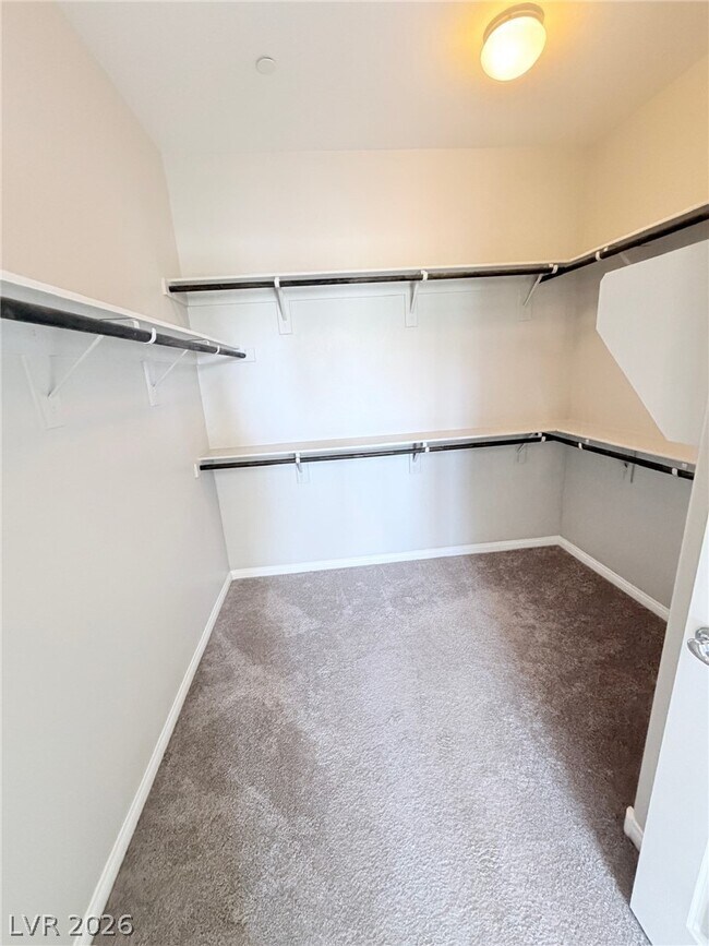 Building Photo - 10025 Desert Bighorn Ct