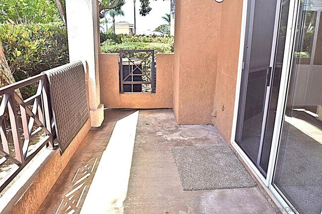 Building Photo - 3205 Costa Alta Dr