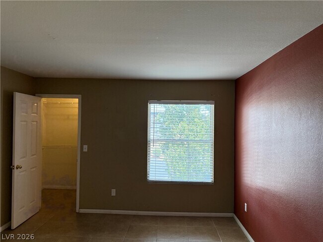Building Photo - 2300 E Silverado Ranch Blvd