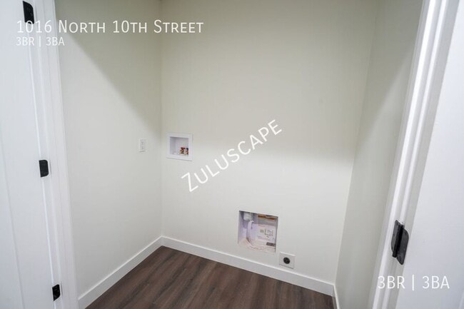 Building Photo - 1016 N 10th St