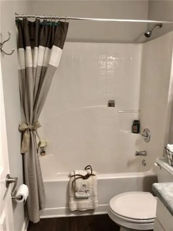 Building Photo - 6928 Mahonia Pl