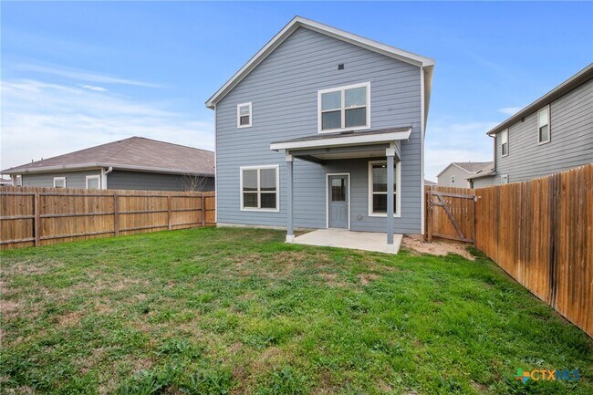 Building Photo - 271 Kinsley Wy