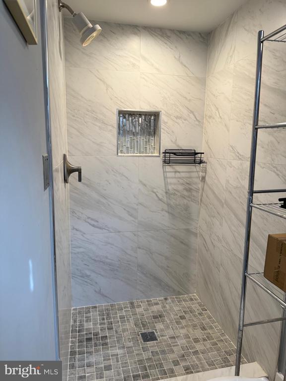 Building Photo - 2913 N St SE