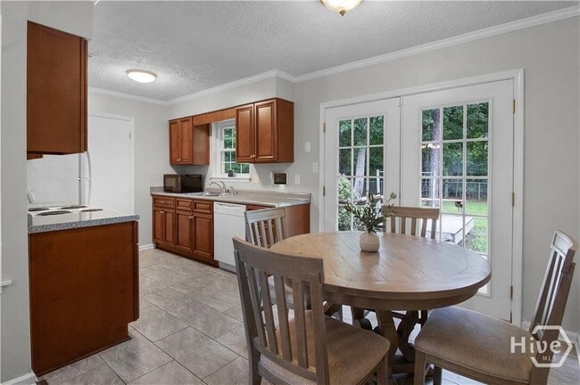 Building Photo - 451 Sandpiper Rd