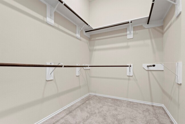 Building Photo - 25318 Pirates One Dr