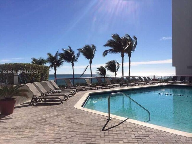 Building Photo - 6767 Collins Ave