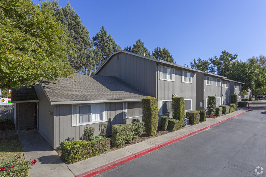 Meritage Apartments - 2440 W Turner Rd Lodi CA 95242 | Apartment Finder