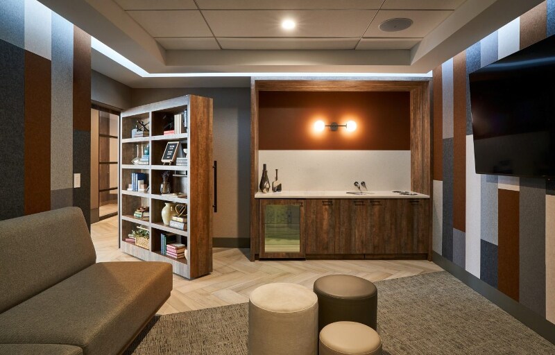 Building Photo - 296 W Hill St